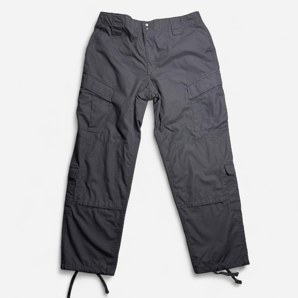 Propper black military BDU cargo capri pants, size 38R